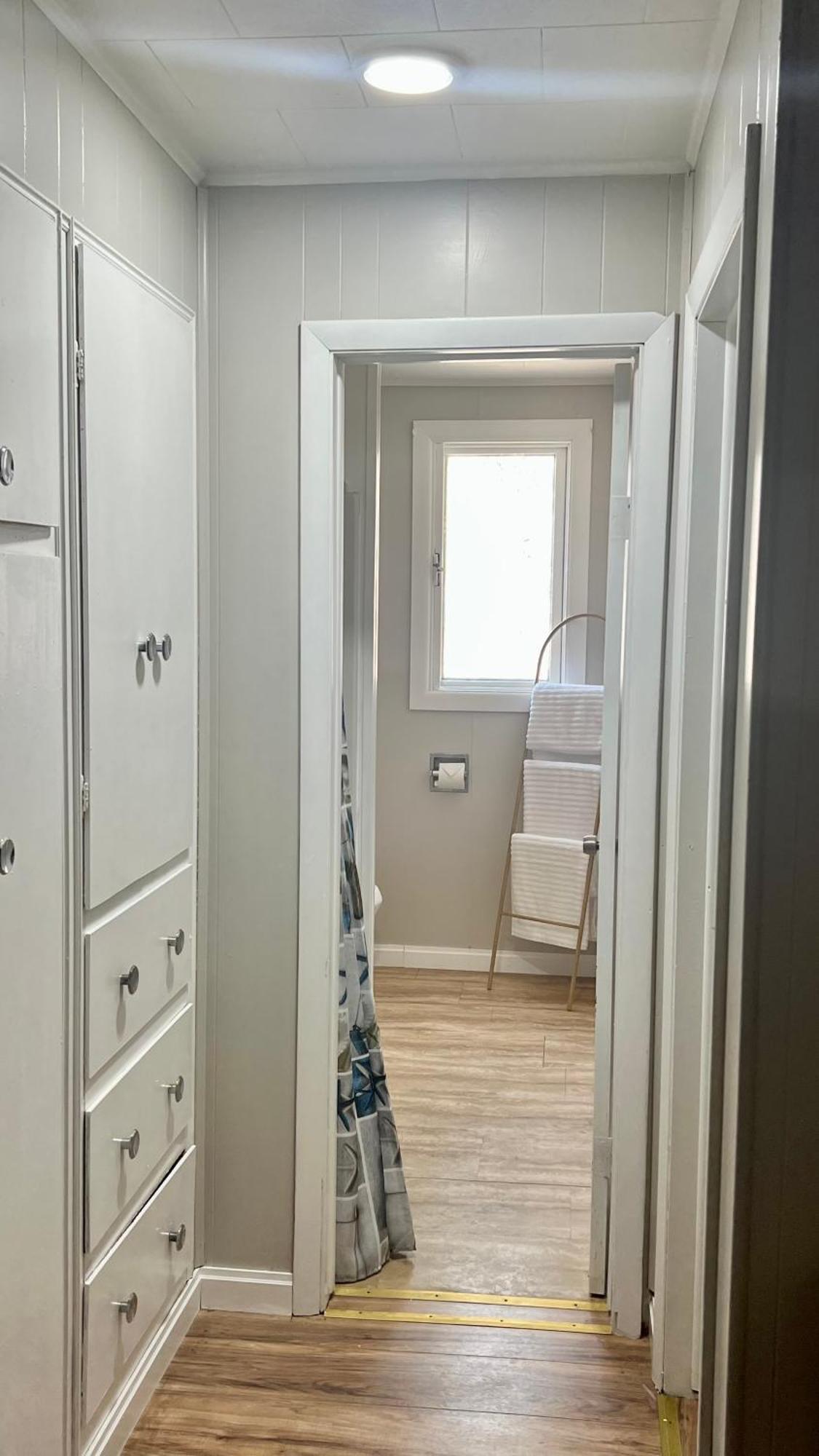 Cozy Buffalo Home-Sleeps 3 Lackawanna 外观 照片